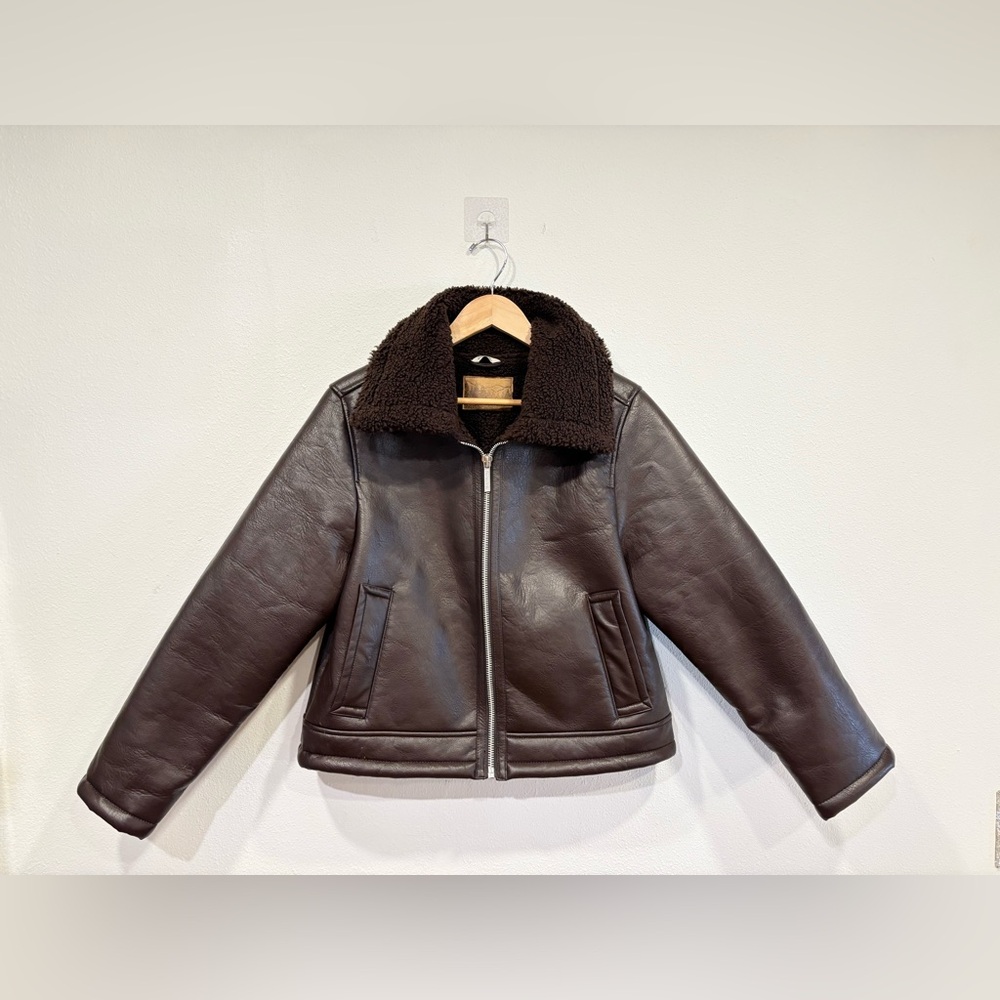 🐻 bearpaw — faux leather sherpa lined aviator jacket 🐻
